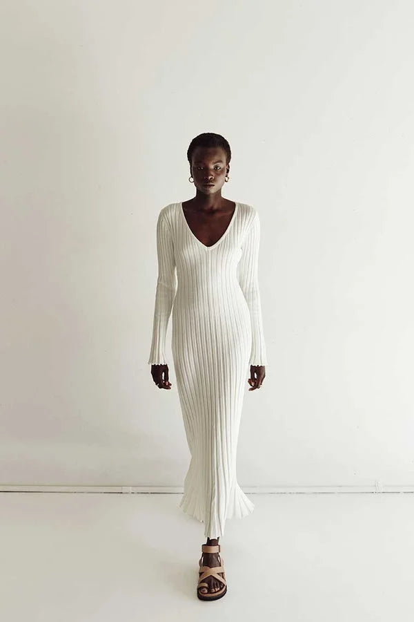WW Knit Dress | Modern long-sleeved women's dress with V-neck
