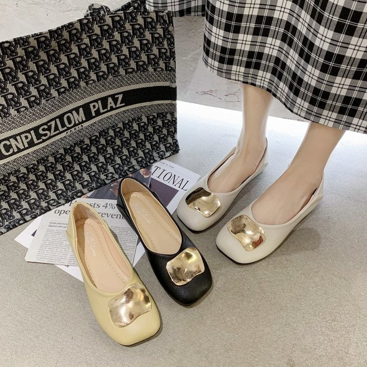 Women's ballerinas with elegant decorative appliquŽ W&W