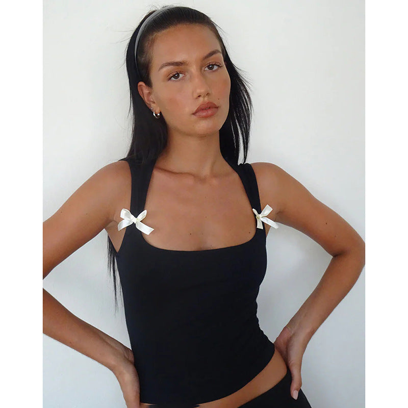Women's sleeveless top with adjustable bow details W&W