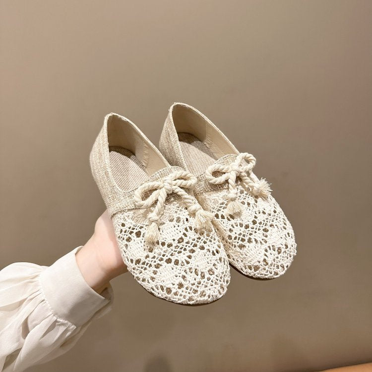 Women's ballerinas with sophisticated crochet lace and high-quality upper material W&W