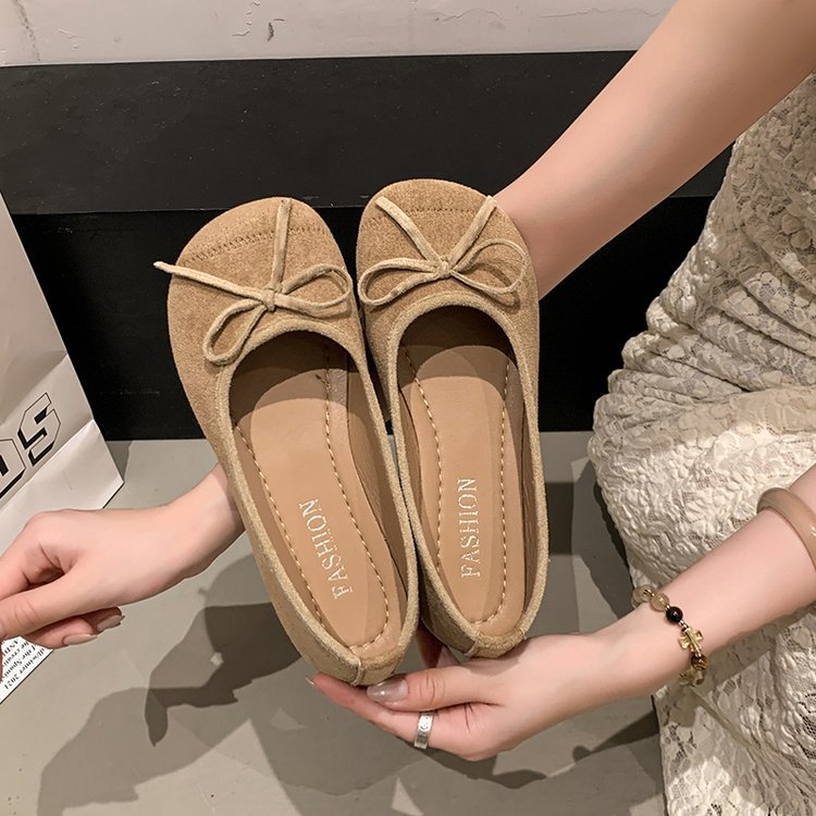 Women's ballerinas with fashionable leopard print and soft lining W&W
