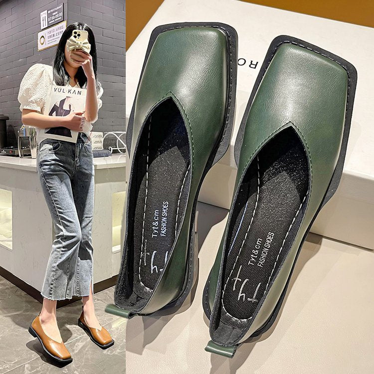 Women's comfortable ballerinas with modern pointed toe and non-slip sole W&W