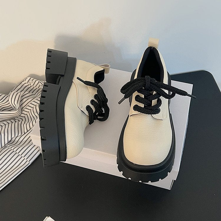 Women's Chunky Lace-Up Shoes with Thick Profile and Modern Design W&W