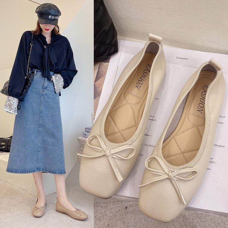 Women's ballerinas with elegant bow detail and high-quality leather W&W