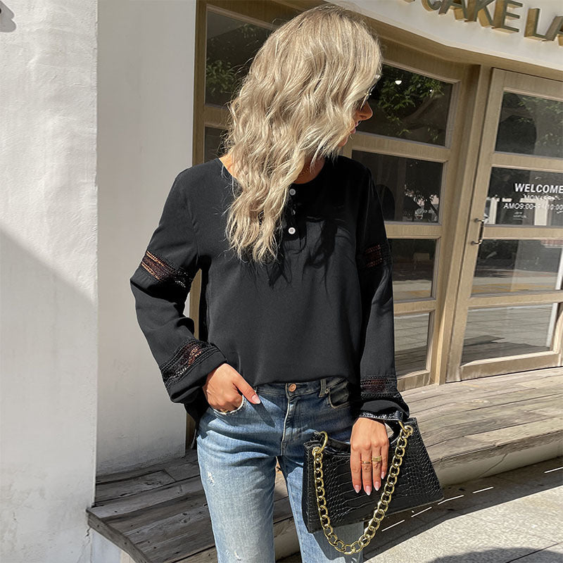 Women's blouse with decorative lace sleeves and a loose fit WW