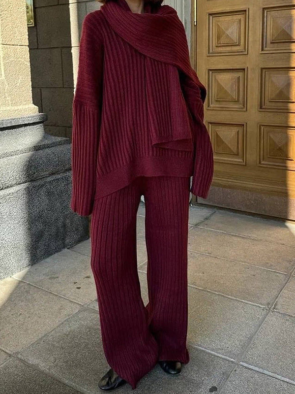 Women's knitted suit