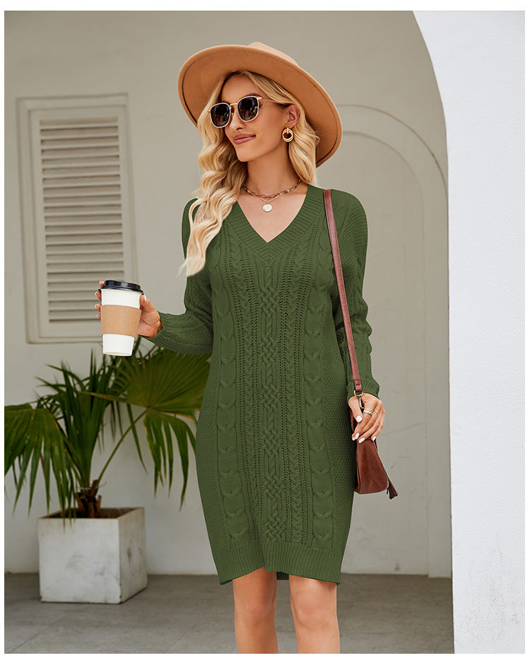 WW | Plain V-neck twist knit dress