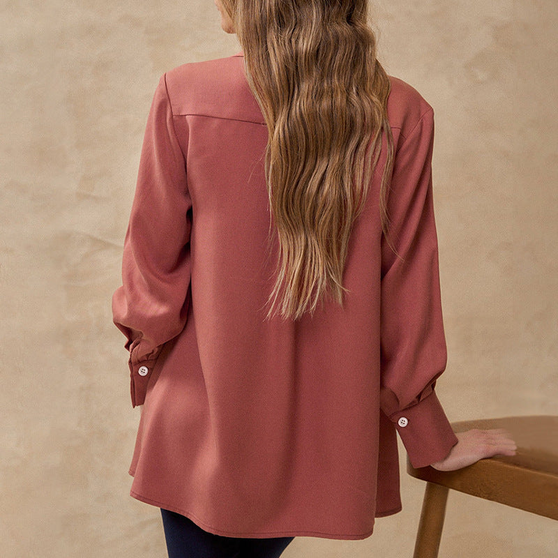 Women's blouse with elegant pleats and a loose cut WW