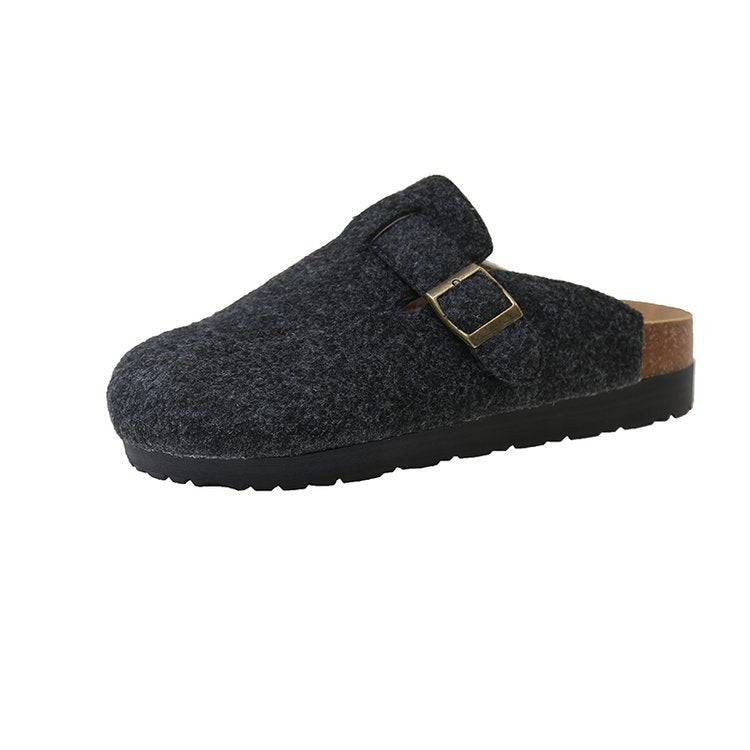 Women's clogs with comfortable footbed and elegant strap design W&W