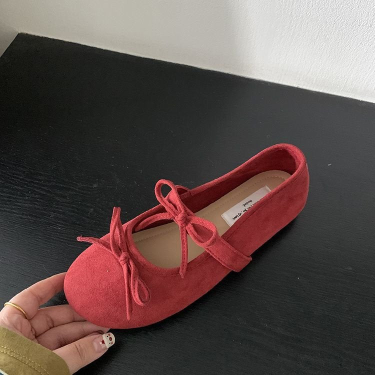 Women's ballerinas with elegant bow detail and high-quality suede W&W