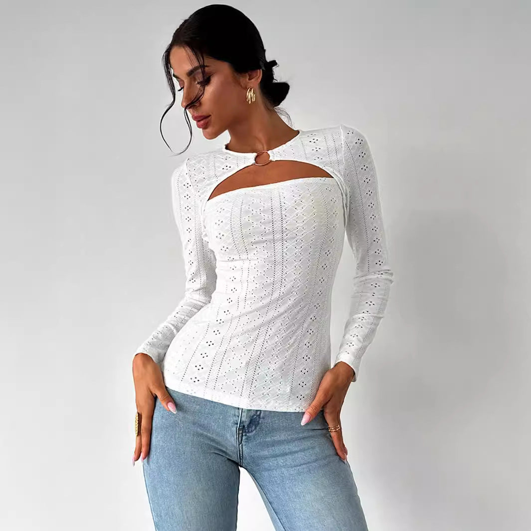 Women's blouse with decorative cut-out and fine lace details W&W