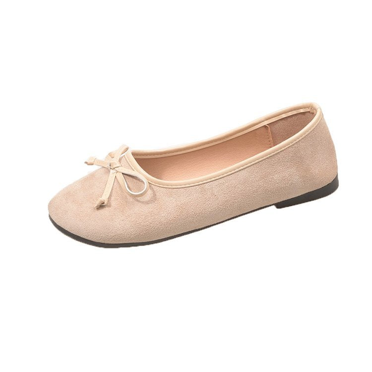 Women's ballerinas with chic bow accent and soft upper material W&W