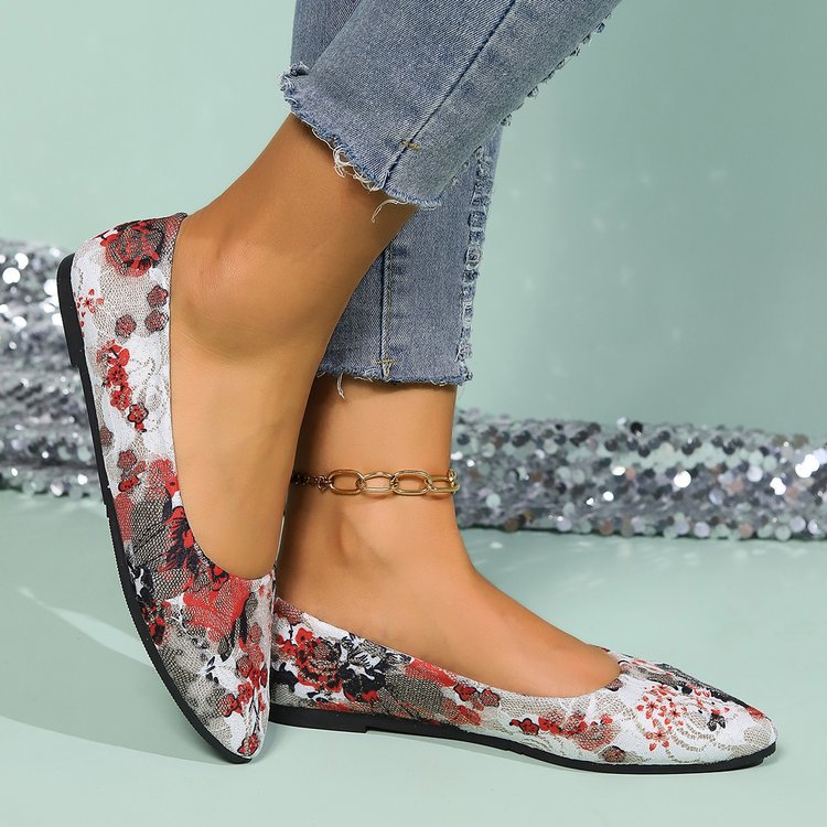 Women's ballerina flats with floral pattern and elegant pointed toe W&W