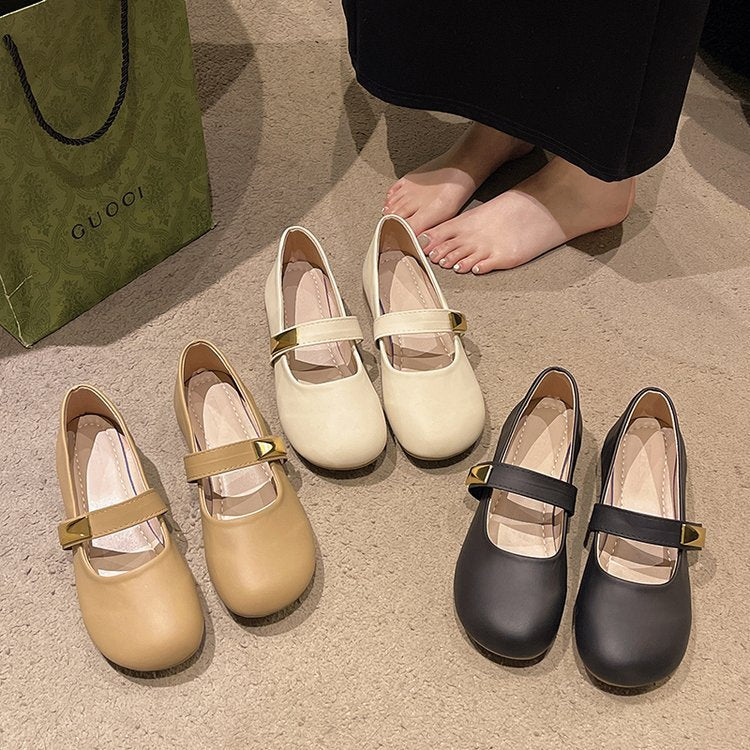 Women's ballerinas with decorative strap and gold appliquŽ W&W