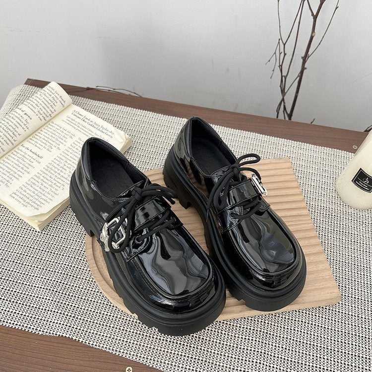 Women's chunky lace-up shoes with fashionable buckle detail and trendy profile sole W&W