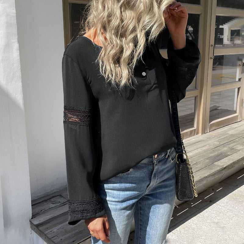 Women's blouse with decorative lace sleeves and a loose fit WW