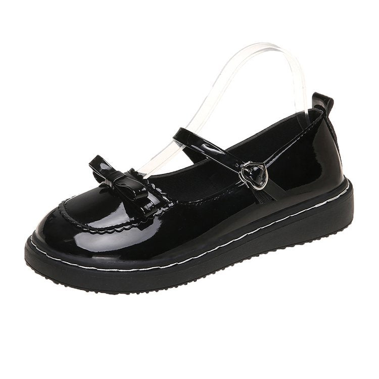 Women's ballerinas with comfortable straps and fashionable bow detail W&W