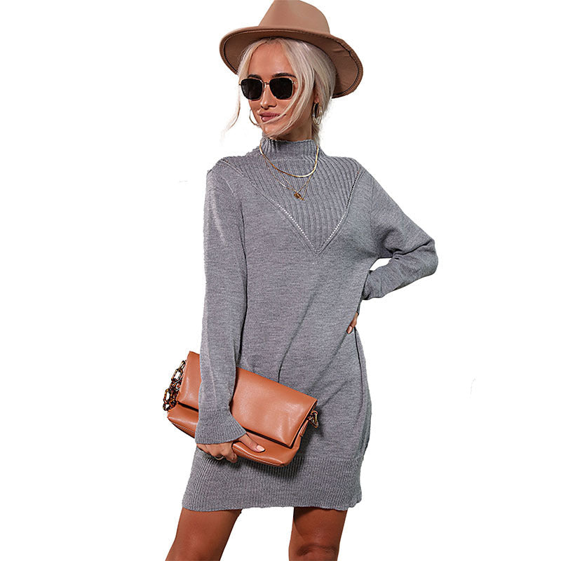 Women's knitted dress with turtleneck and decorative waist belt WW
