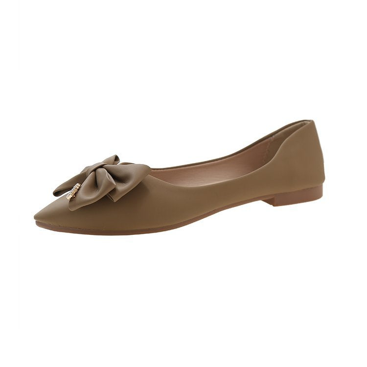 Women's ballerinas with fashionable bow detail and sparkling jewelry W&W