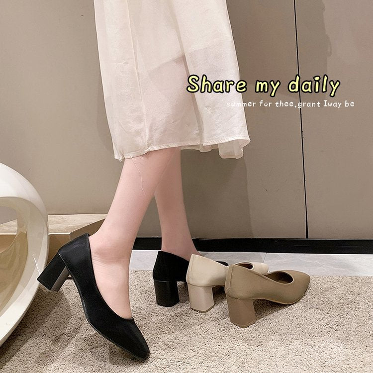 Women's comfortable block heel pumps W&W