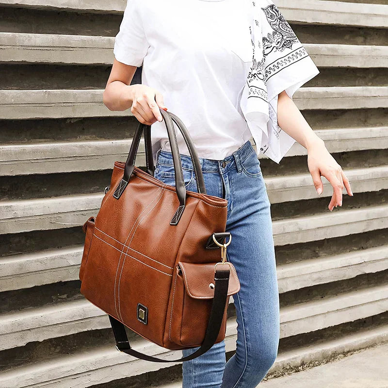 Svala | Large leather tote bag
