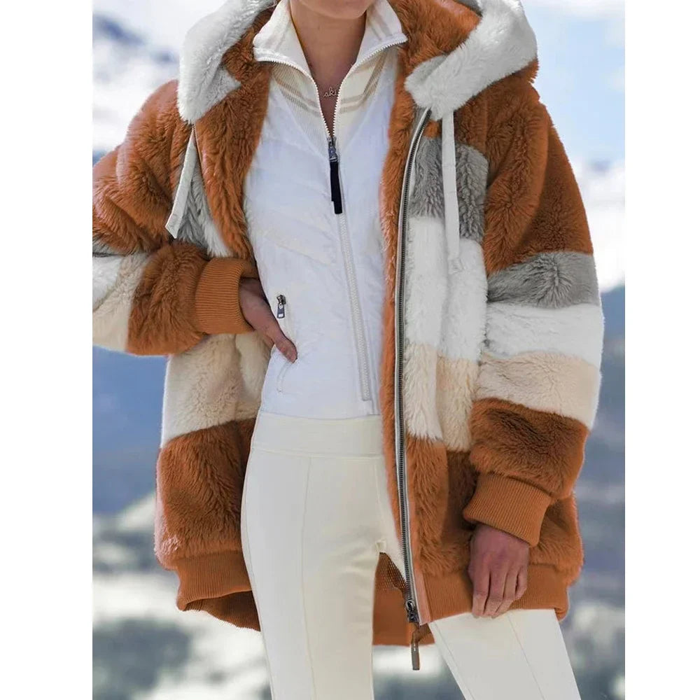 Wivina | Trendy split ladies jacket