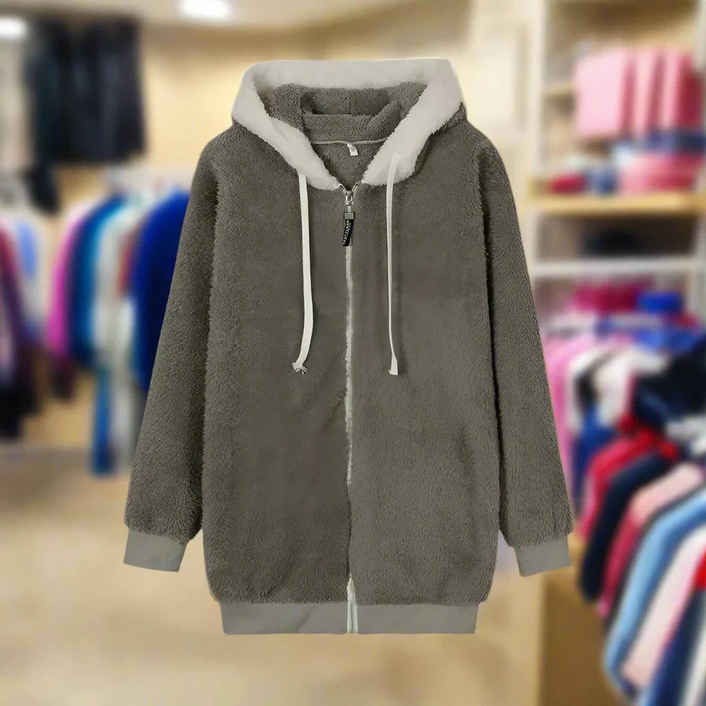 Wilina | Soft fleece vest with hood