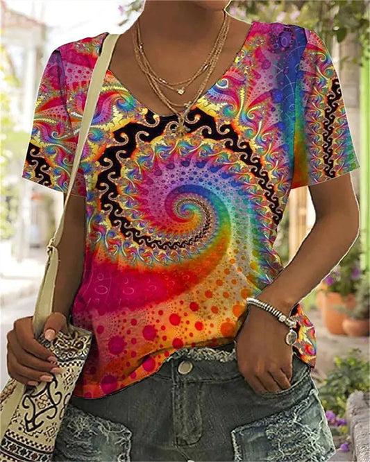 Colorful T-shirt with abstract print