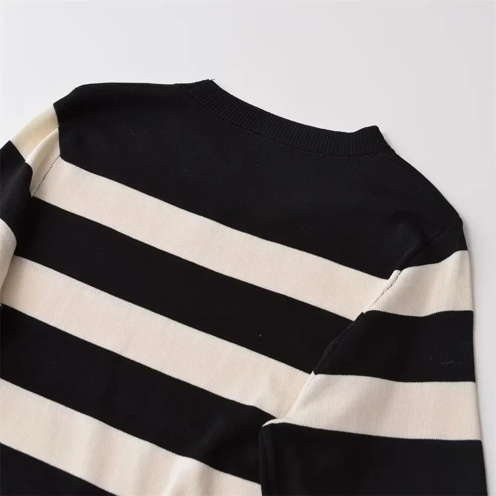 WW | Striped long knit dress with round neck