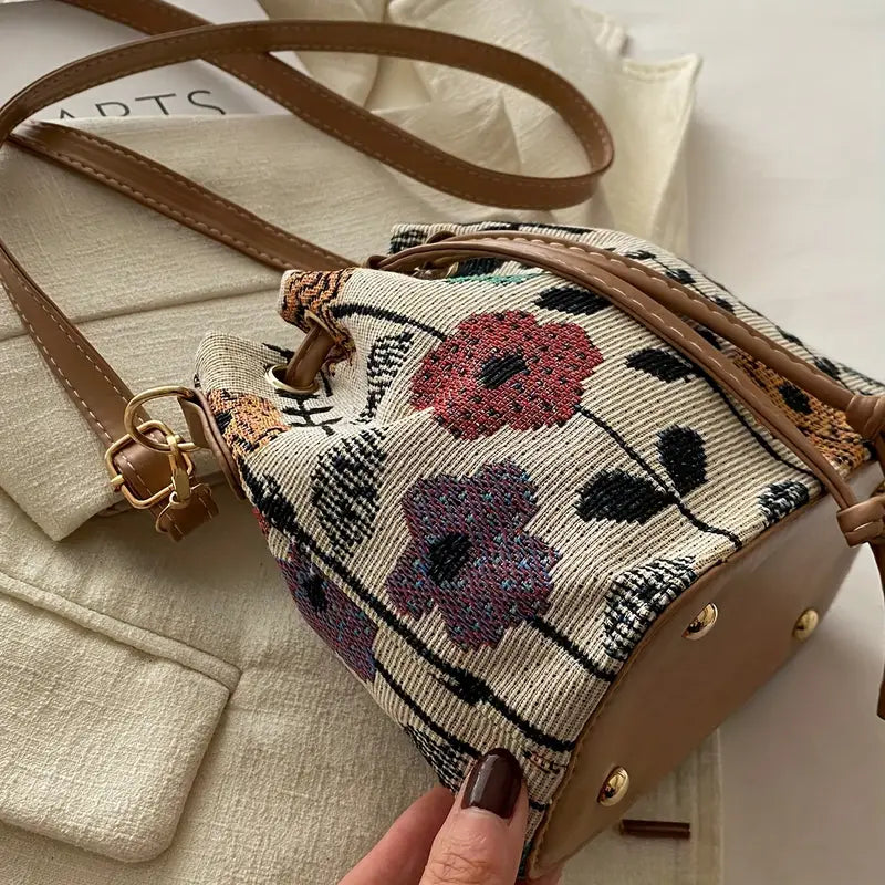 VIX - ELEGANT CROSS PATTERN CROSSBODAY BAG