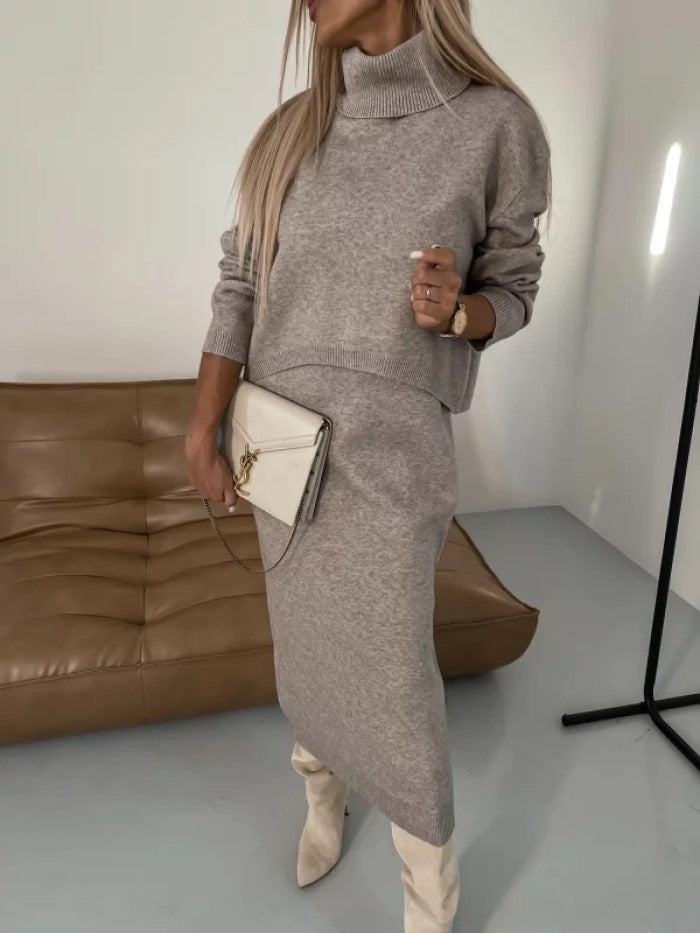 WW | 2-piece knit suit with turtleneck sweater and sleeveless long dress