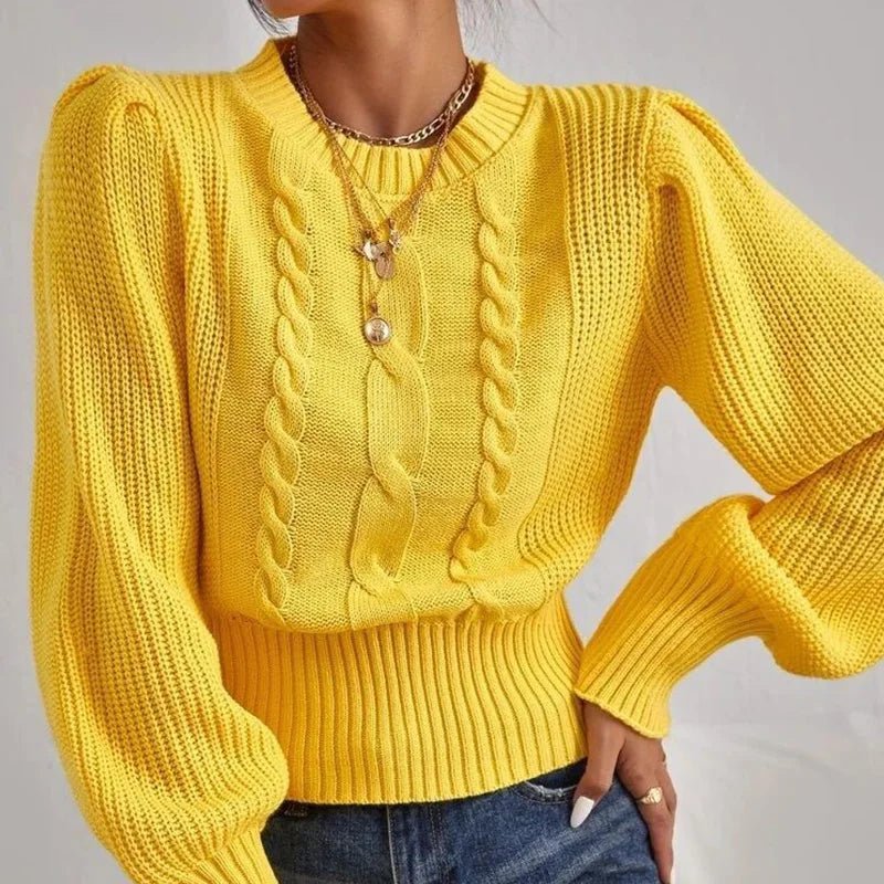 Jinte - Knitted Twist Sweater