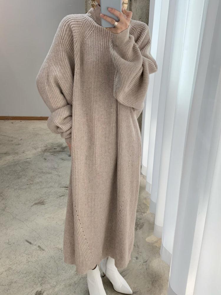 WW | High-quality knitted dress for women