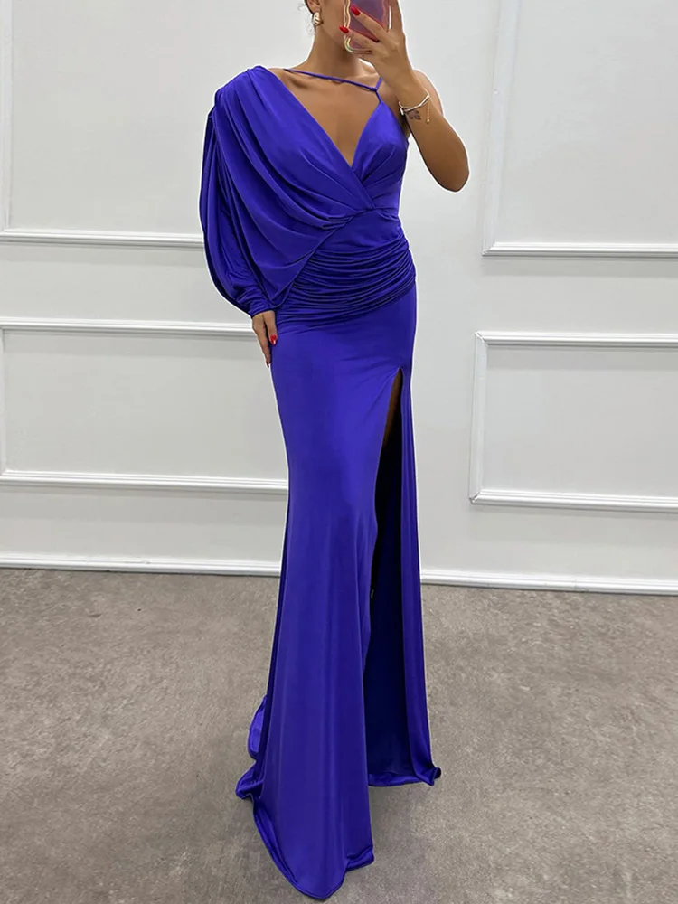 Naiana - One-Shoulder Gown