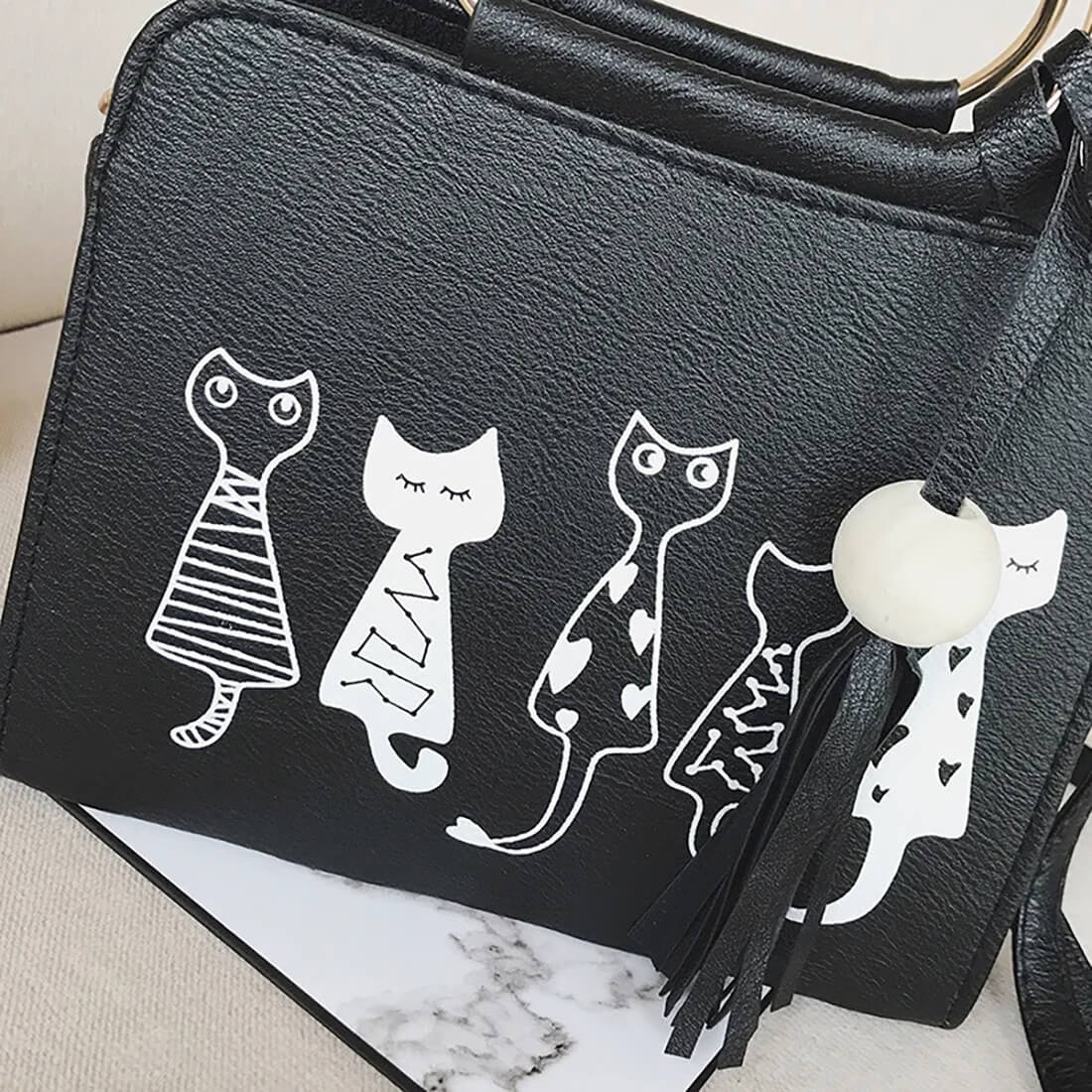 Momo - Purr-sonality Cat Handbag