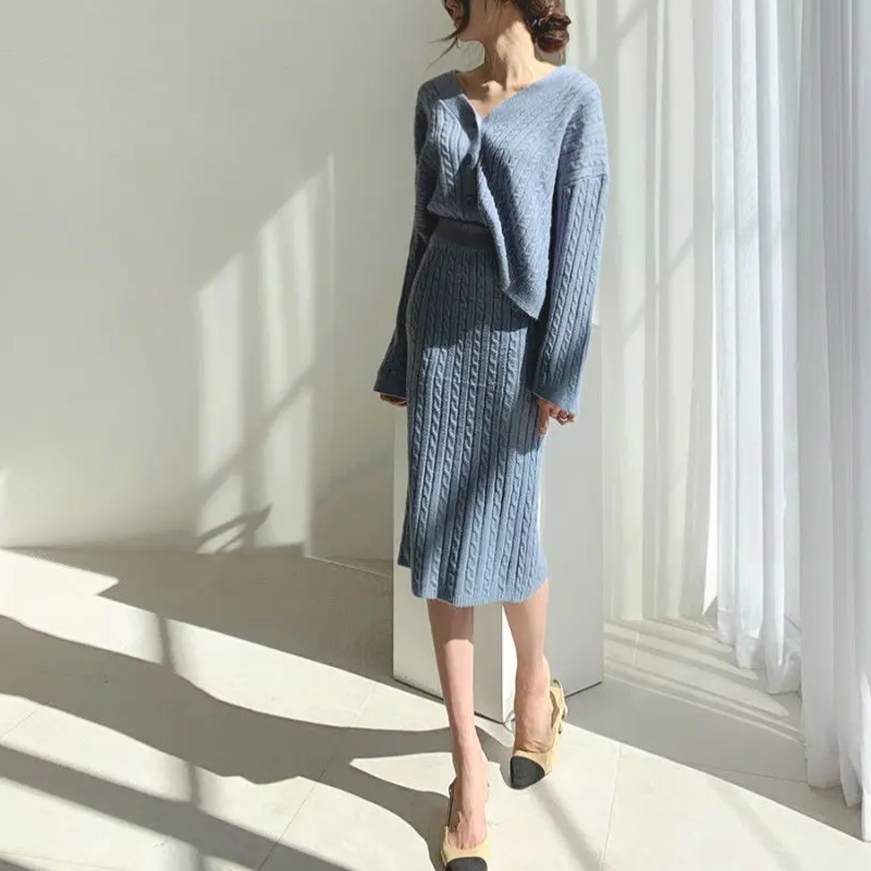 WW | Long Sleeve Sweater and Skirt Combination with Loose Fit, Knitted Women's Dress
