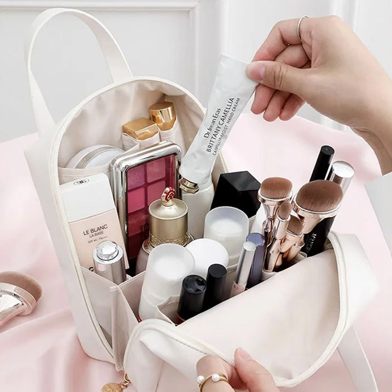 Renske | stylish mini make-up bag