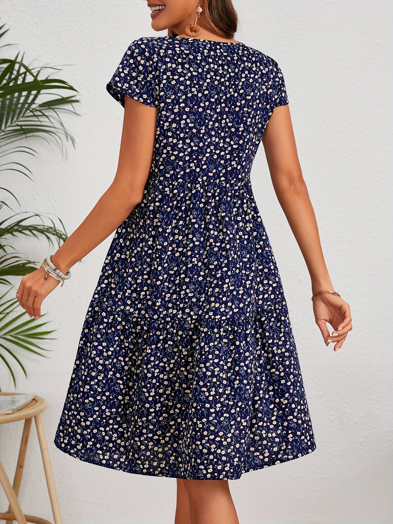 Callista - Floral Crew Neck Dress