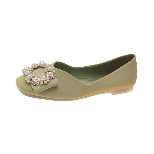 Women's ballerinas with elegant pearl accents and fashionable design W&W