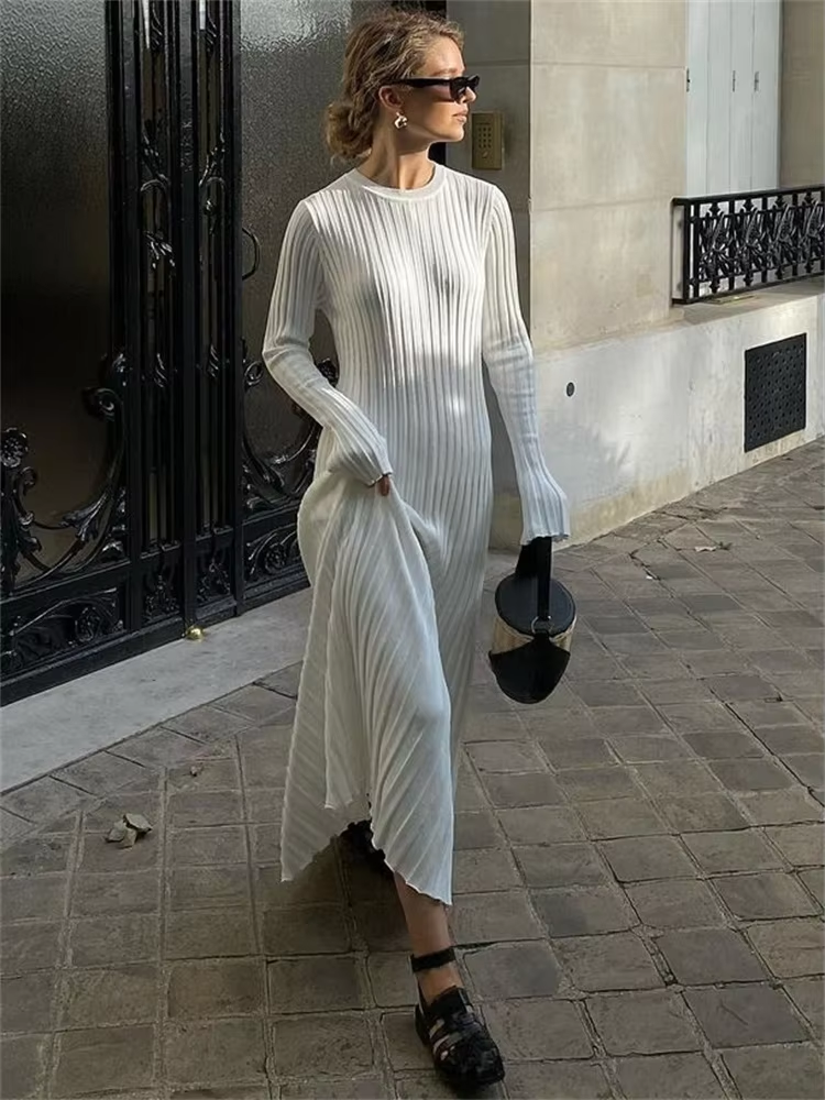 WW | Tight-fitting long knit dress with pleated design and stretch fabric, women's knit dress