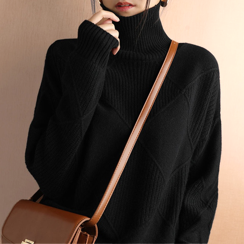 Avery | Soft Knitted Turtleneck