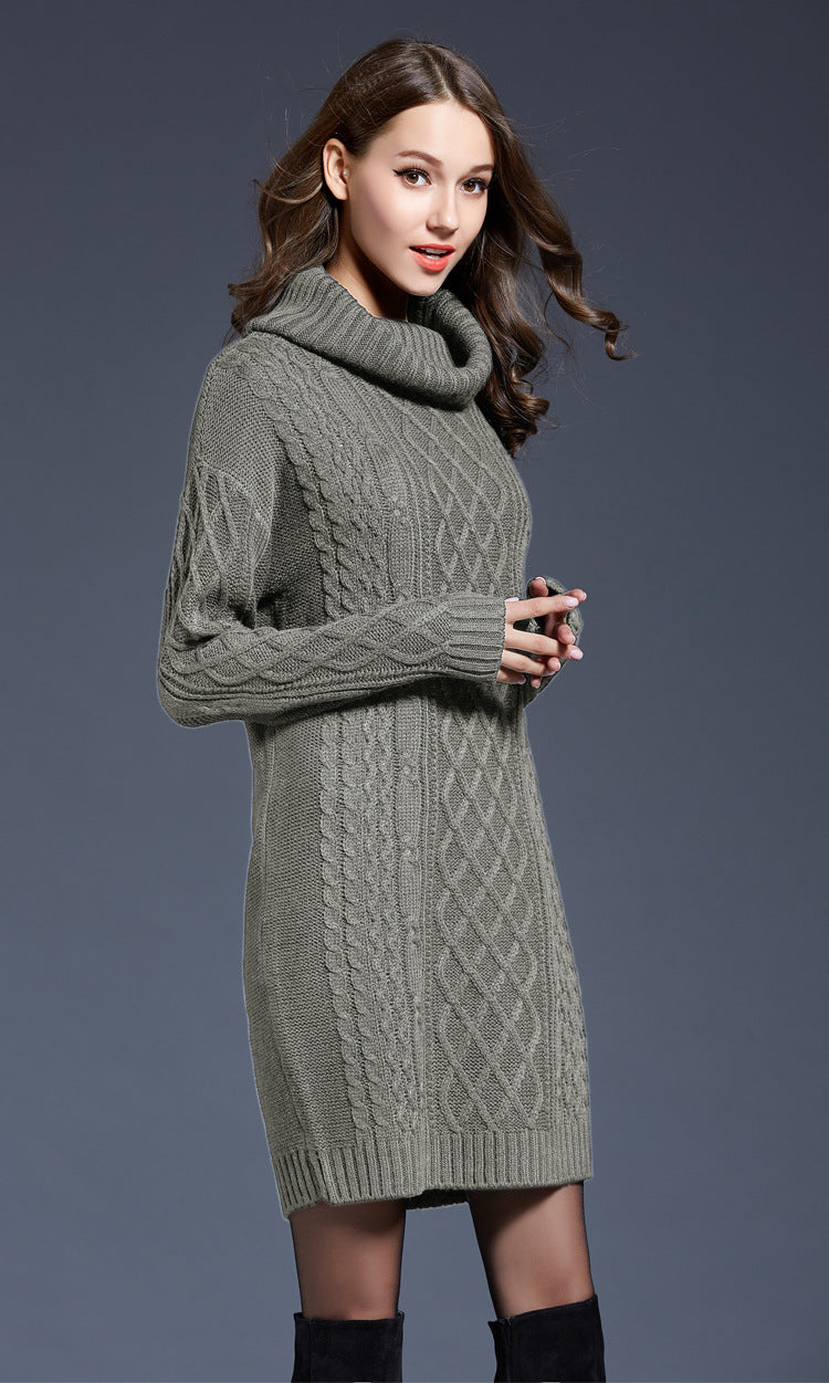 WW | High-neck long knit dress
