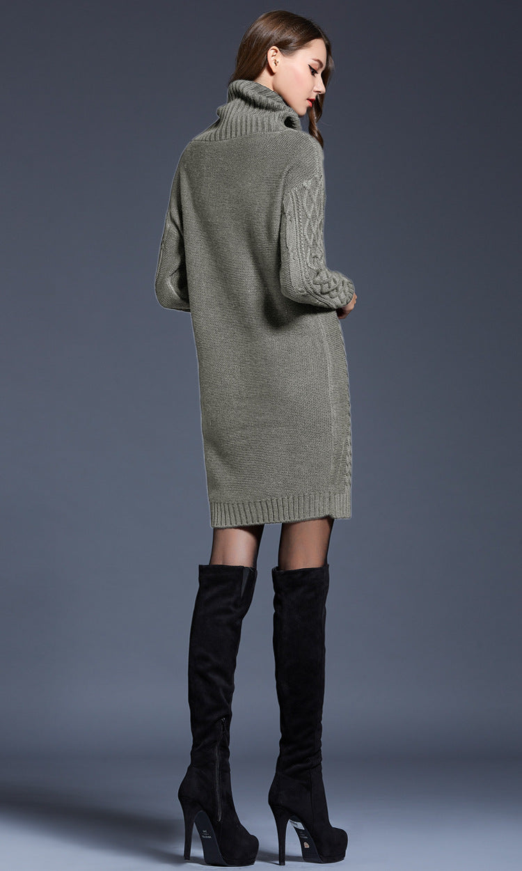 WW | High-neck long knit dress