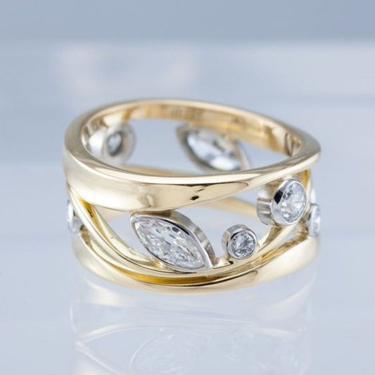 Vintage gold and zirconium ring