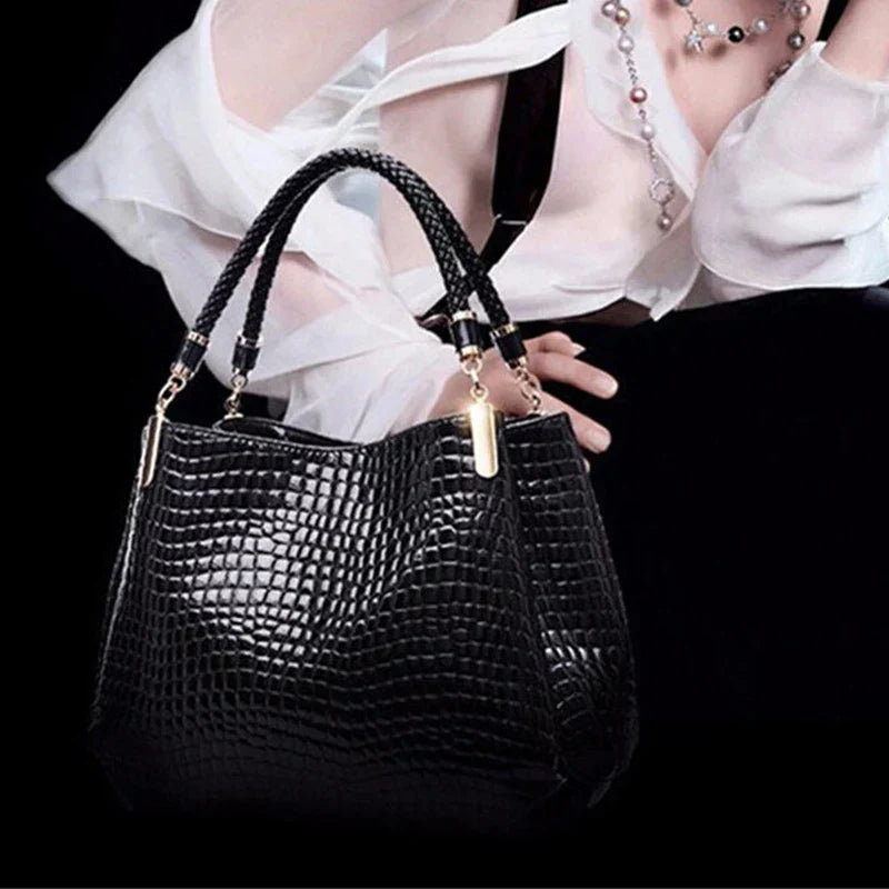 Xella | Stylish handbag with crocodile motif