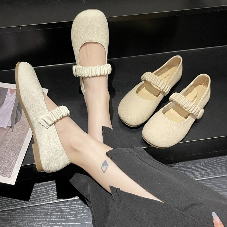 Women's ballerinas with decorative strap and comfortable sole W&W