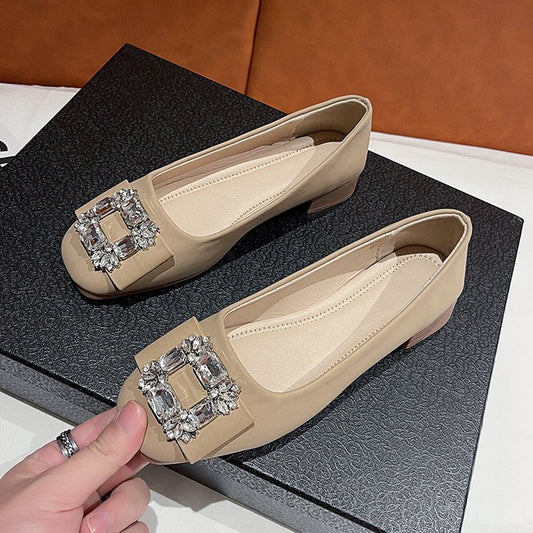 Women's ballerinas with decorative stones and comfortable sole W&W