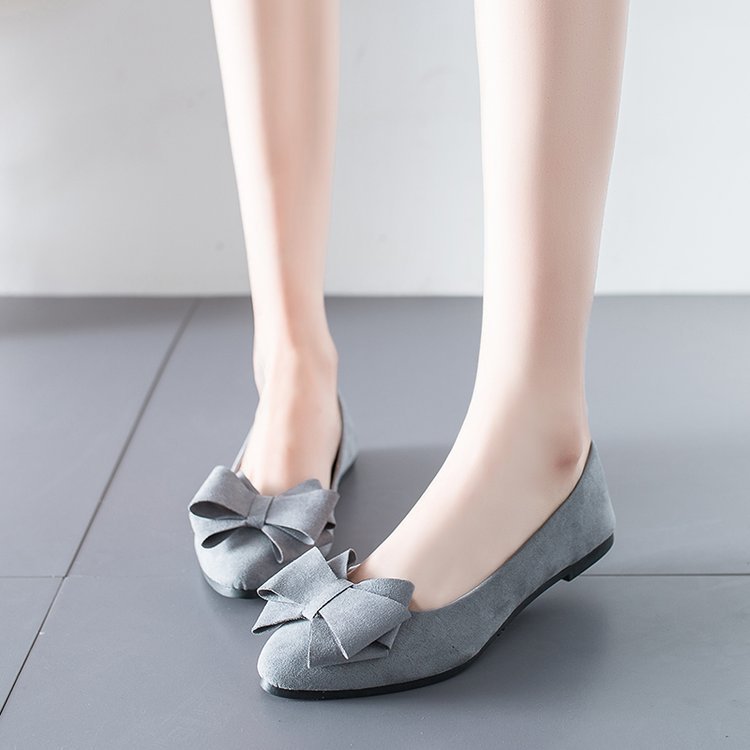 Women's ballerinas with decorative bow appliquŽ and non-slip sole W&W