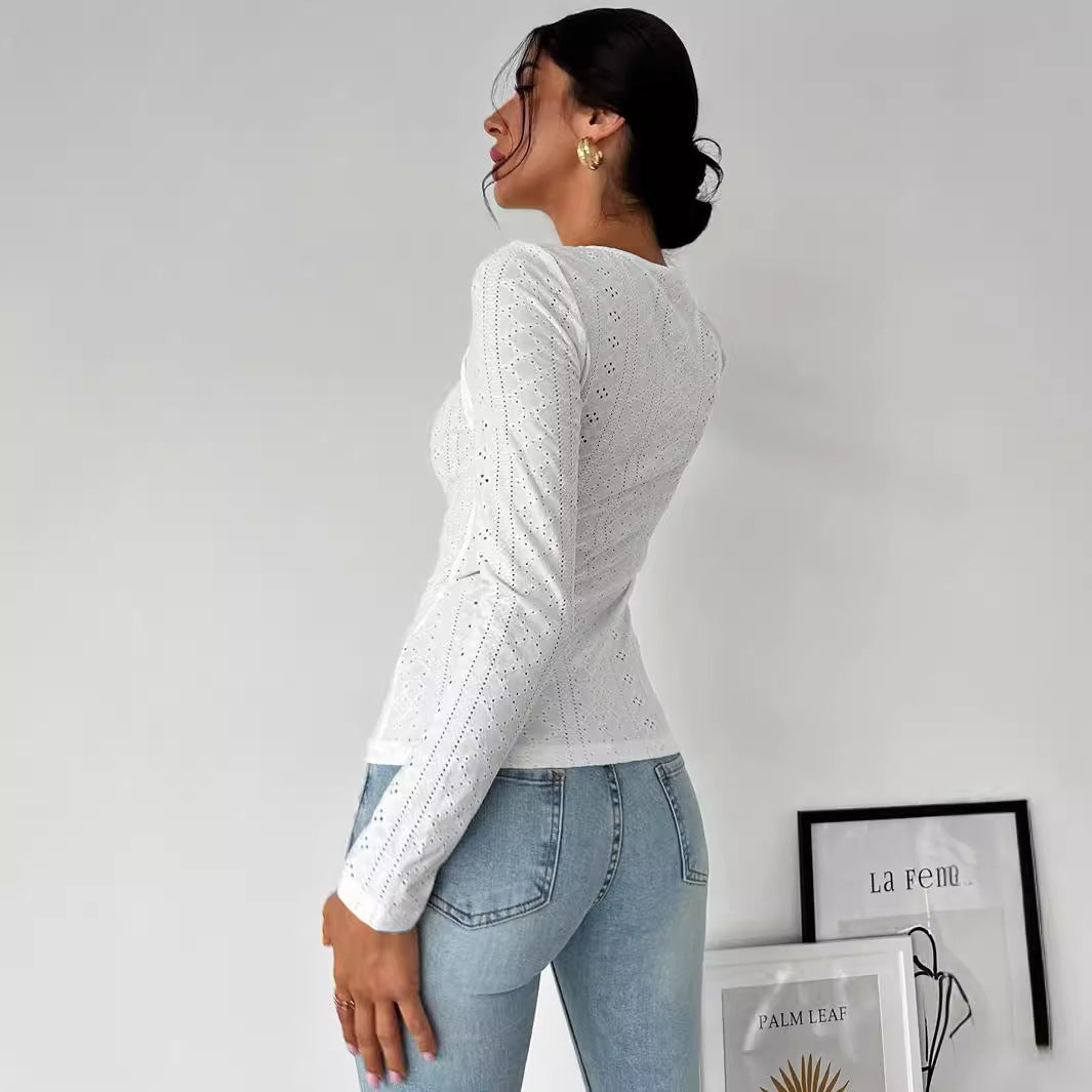 Women's blouse with decorative cut-out and fine lace details W&W