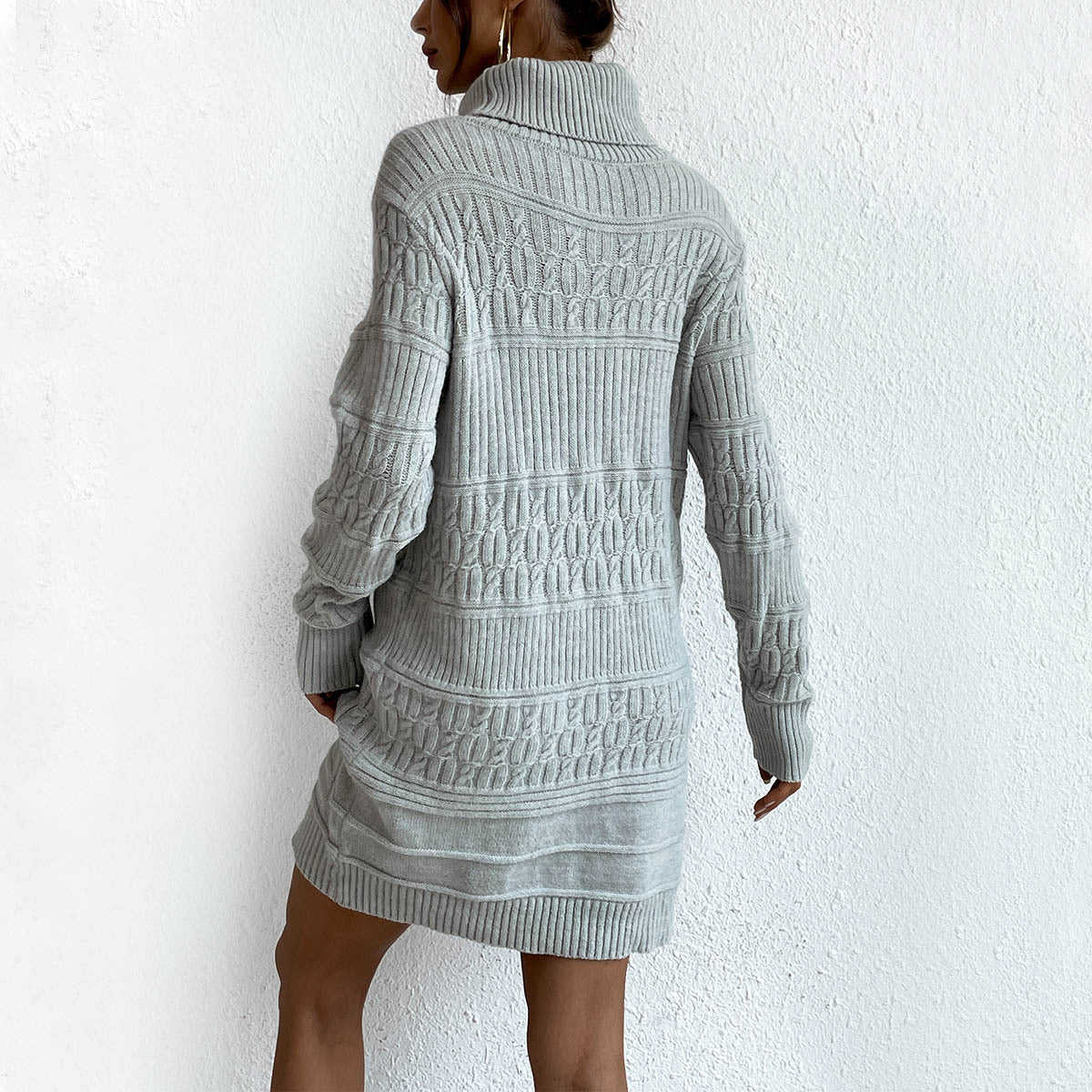 Women's knitted dress with high turtleneck and textured pattern WW